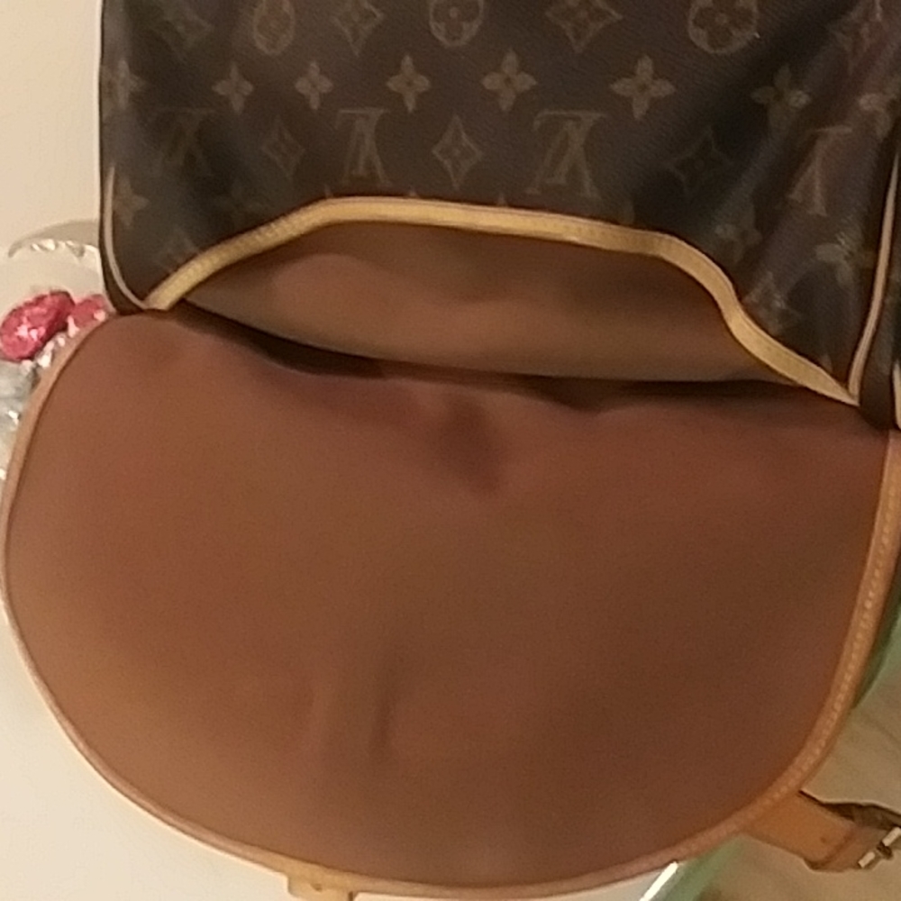 Authentic louis vuitton bag - Picture 8 of 16